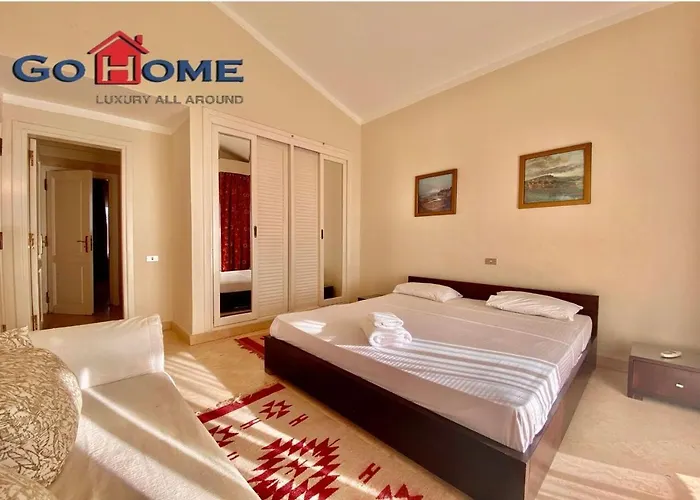 Stylish 4 Bedroom With A Private Heated Pool V15 At White *