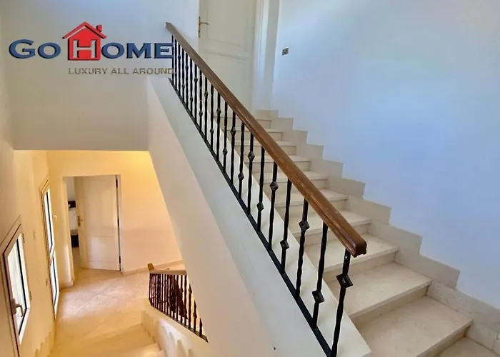 Villa Stylish 4 Bedroom With A Private Heated Pool V15 At White Gurdaka