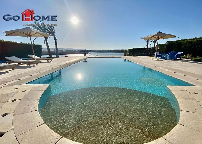 Villa Stylish 4 Bedroom With A Private Heated Pool V15 At White Gurdaka